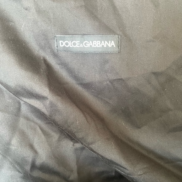 DOLCE & GABBANA Logo Embossed Tote Bag in Black - Picture 7 of 13